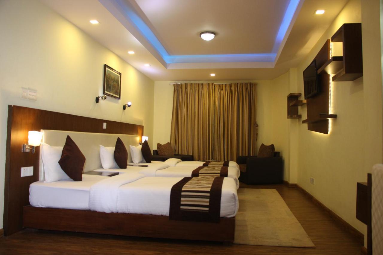 קטמנדו Backyard Hotel מראה חיצוני תמונה